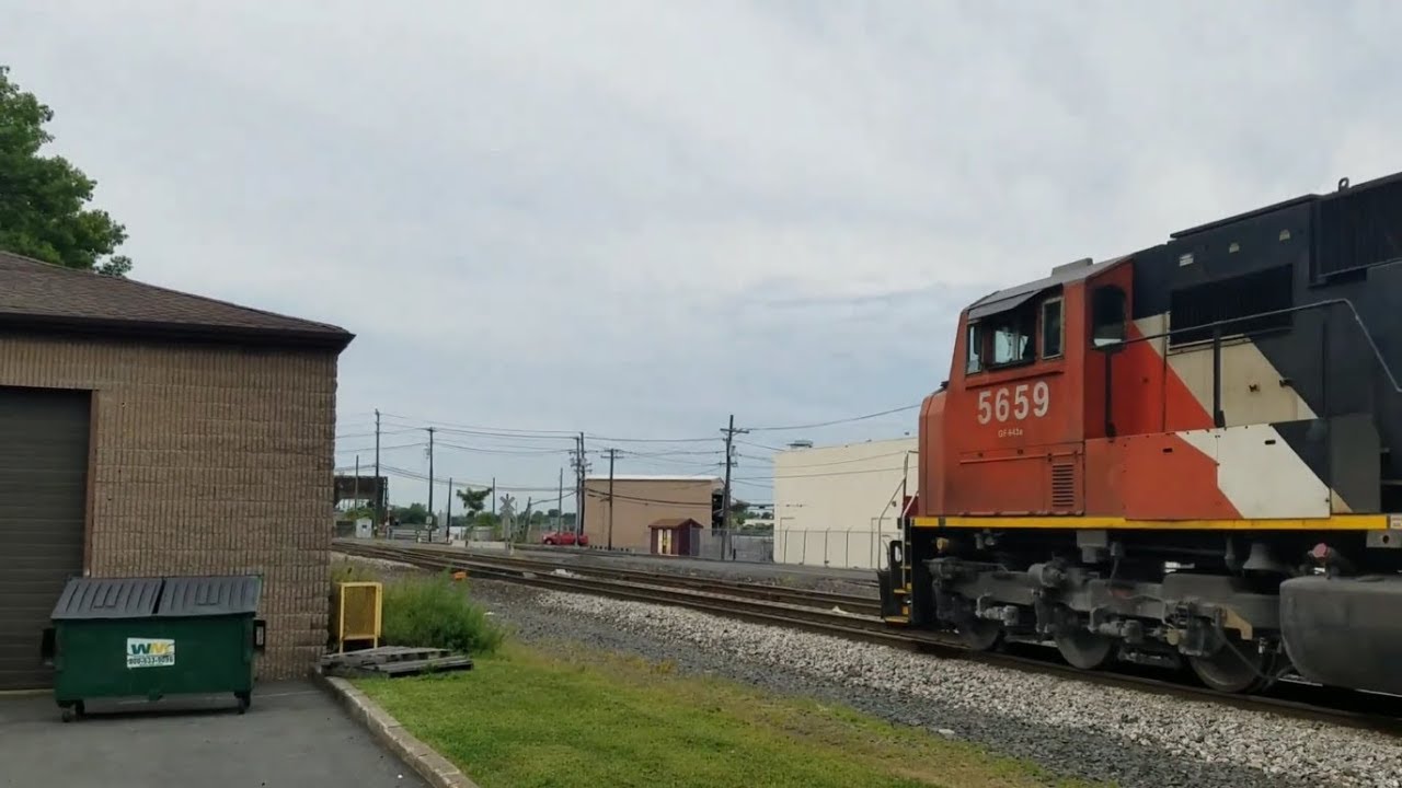 Canadian National SD75I in New Jersey