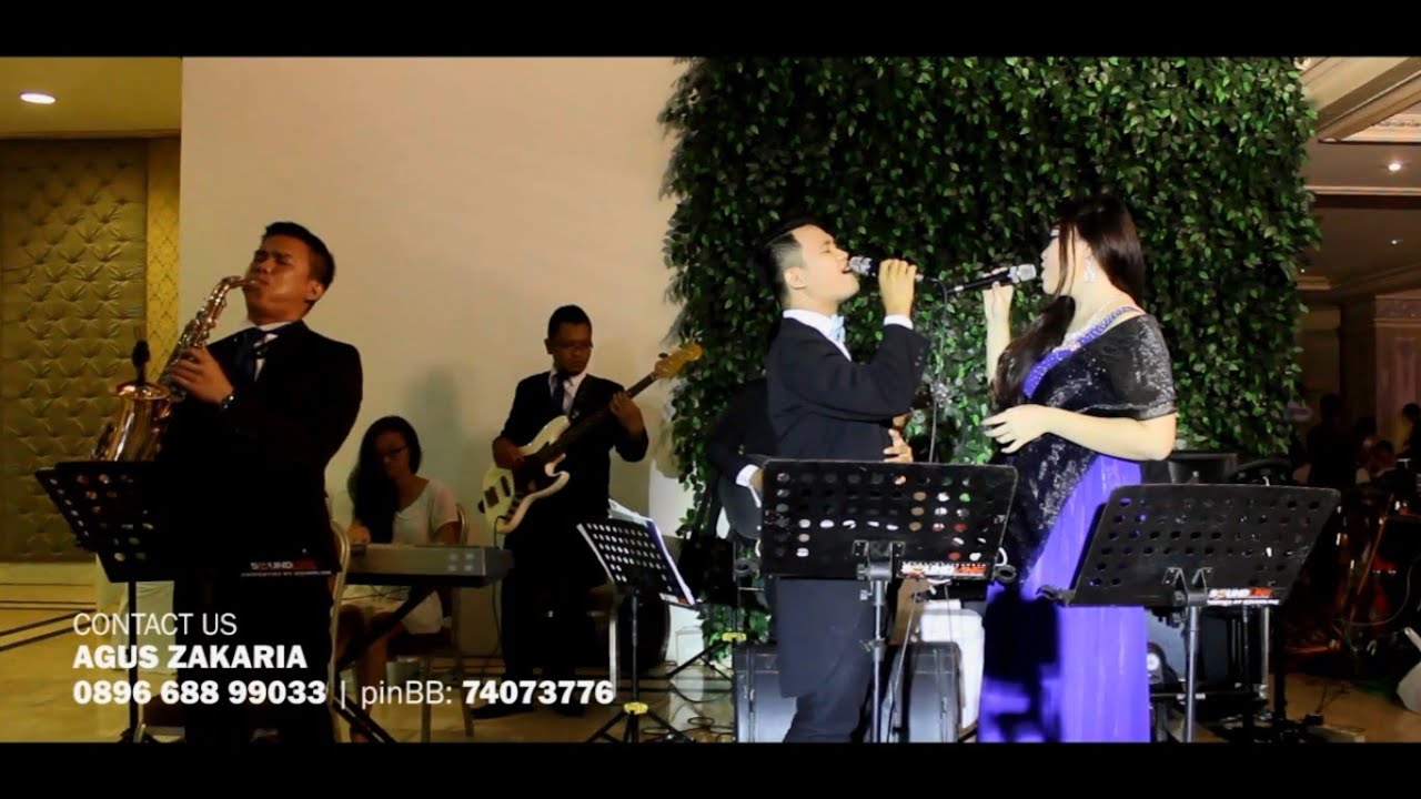 Berry Project - Wonderful World ( Band Wedding Surabaya ) Louis Amstrong Cover