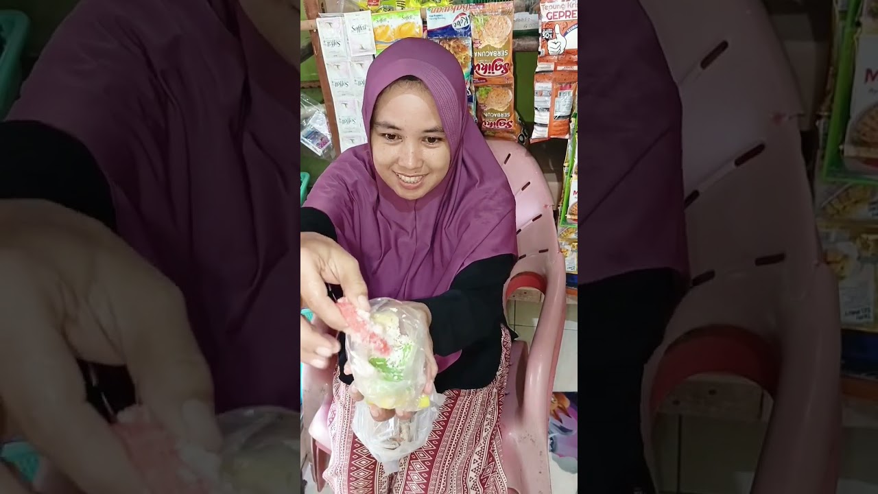 Bangun pagi biar rezekinya gak di patok ayam#warung #kangwarung #warungsembako #sembako #jualan