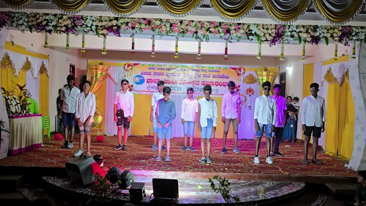 8th 10th boys lazy dance