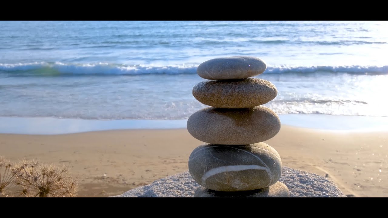 2 Hours Ocean Waves on a Beach (4K) | Sleep Sounds, Baby Sleep, Relaxing Ambience (No Music)