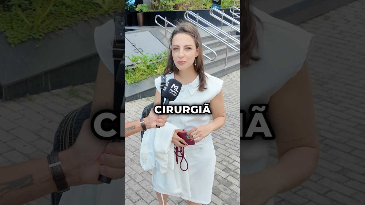 Qual a sua profiss&atilde;o? 💰 #entrevista #m&eacute;dica #cirurgi&atilde;pl&aacute;stica #medicina #lipoaspira&ccedil;&atilde;o