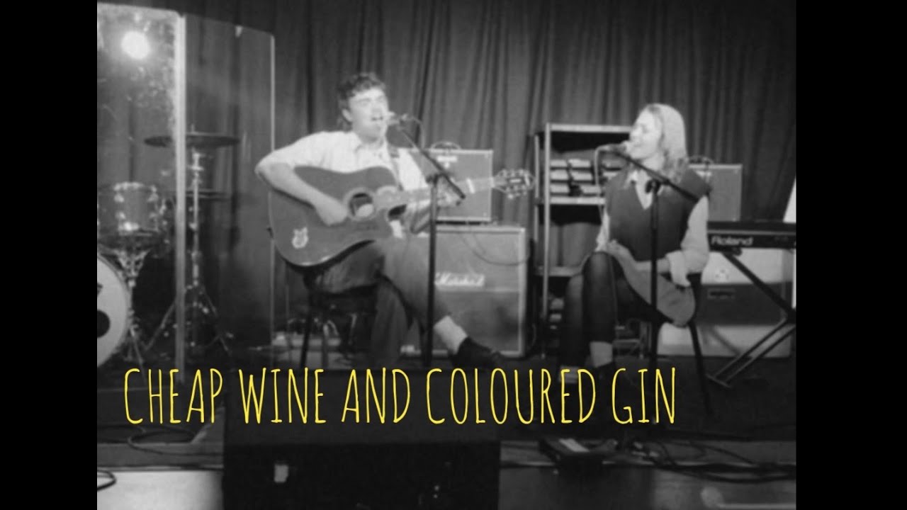 CHEAP WINE AND COLOURED GIN || LIVE || Callum Wall
