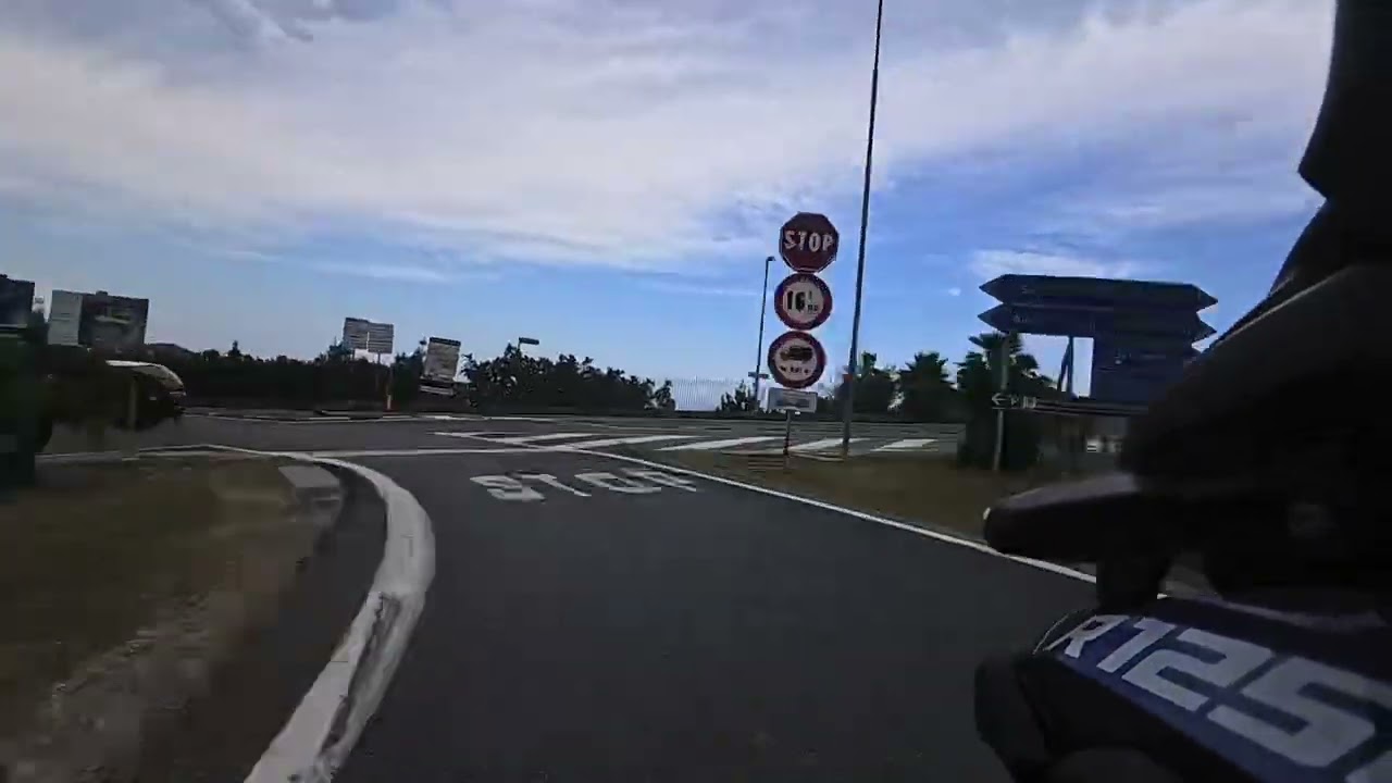 BMW1250adventure emozioni su strade panoramiche. BMW R1250 GS&rdquo;, &ldquo;Adventure&rdquo;, &ldquo;curve&rdquo;, &ldquo;motovlog&rdquo;.