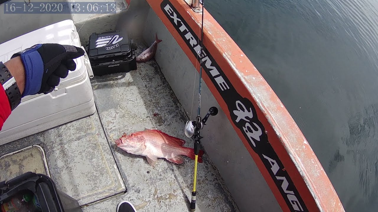 Slow Pitch Jigging at Pulau Jarak with My SHIMANO TRANX 301HG