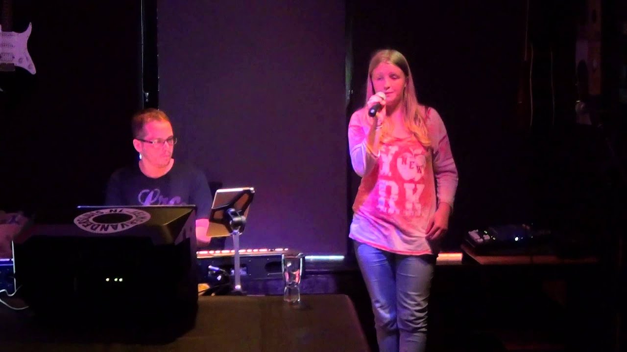 Ten feet tall - cover by Shenaya Wennemers