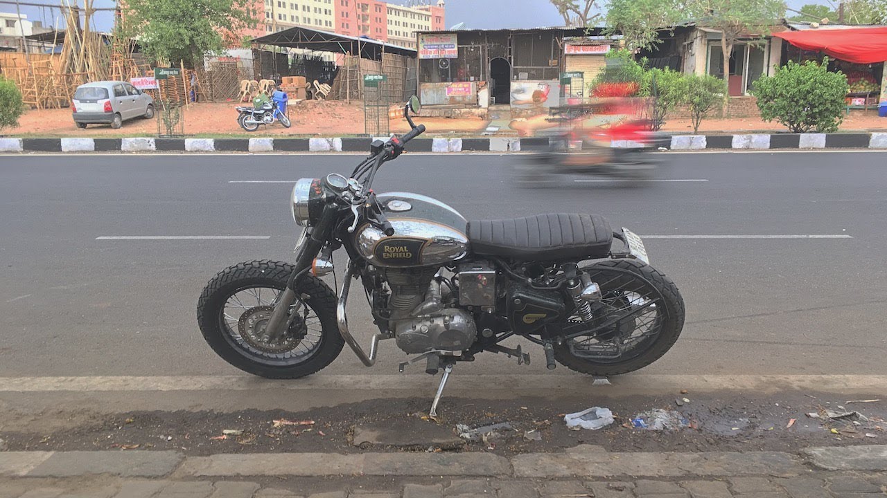 FAT FRONT TIRE ON ROYAL ENFIELD