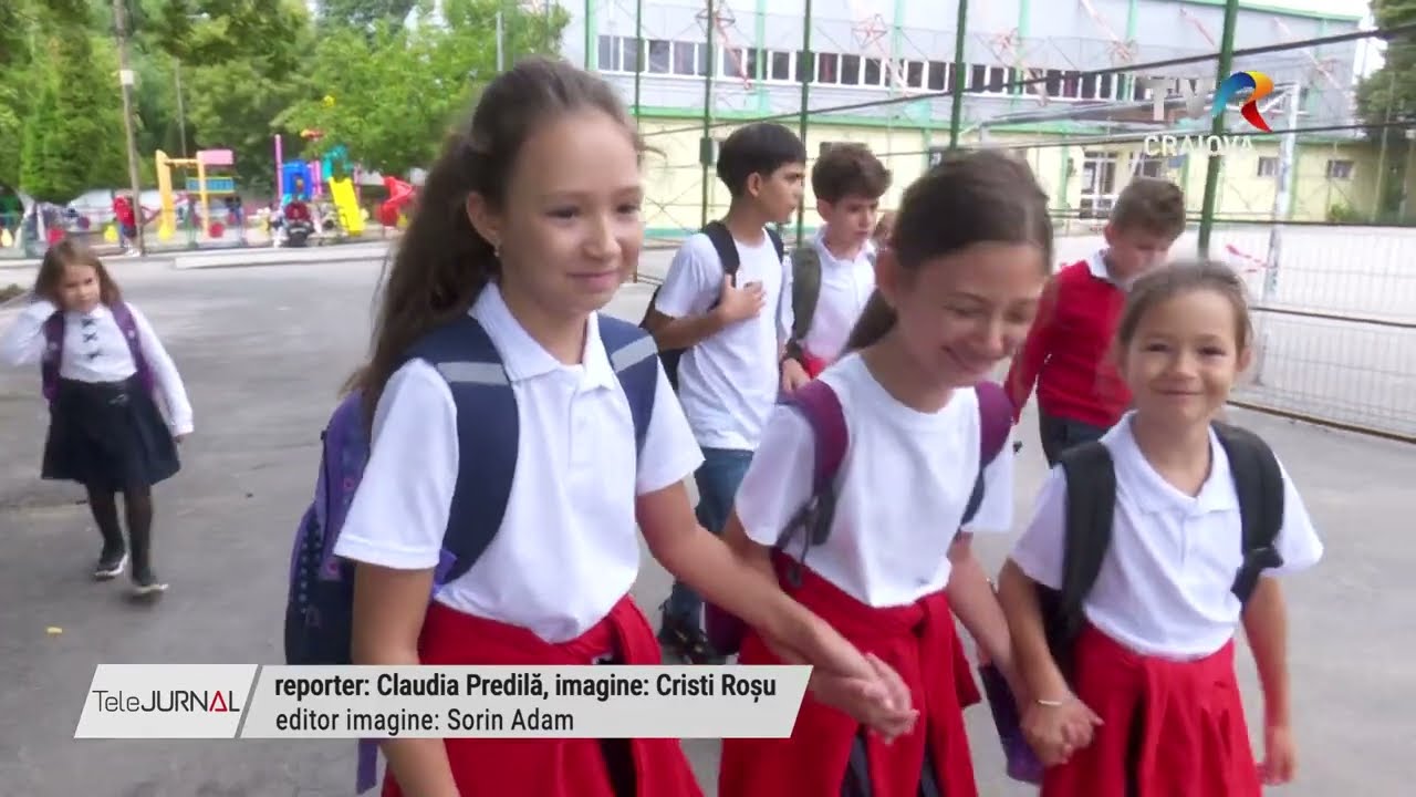 DIN NOU LA ȘCOALĂ