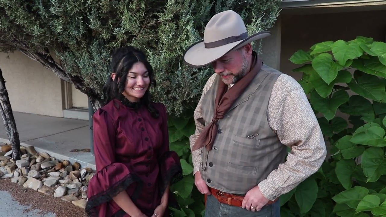 A Hands-on Approach to Frontier History