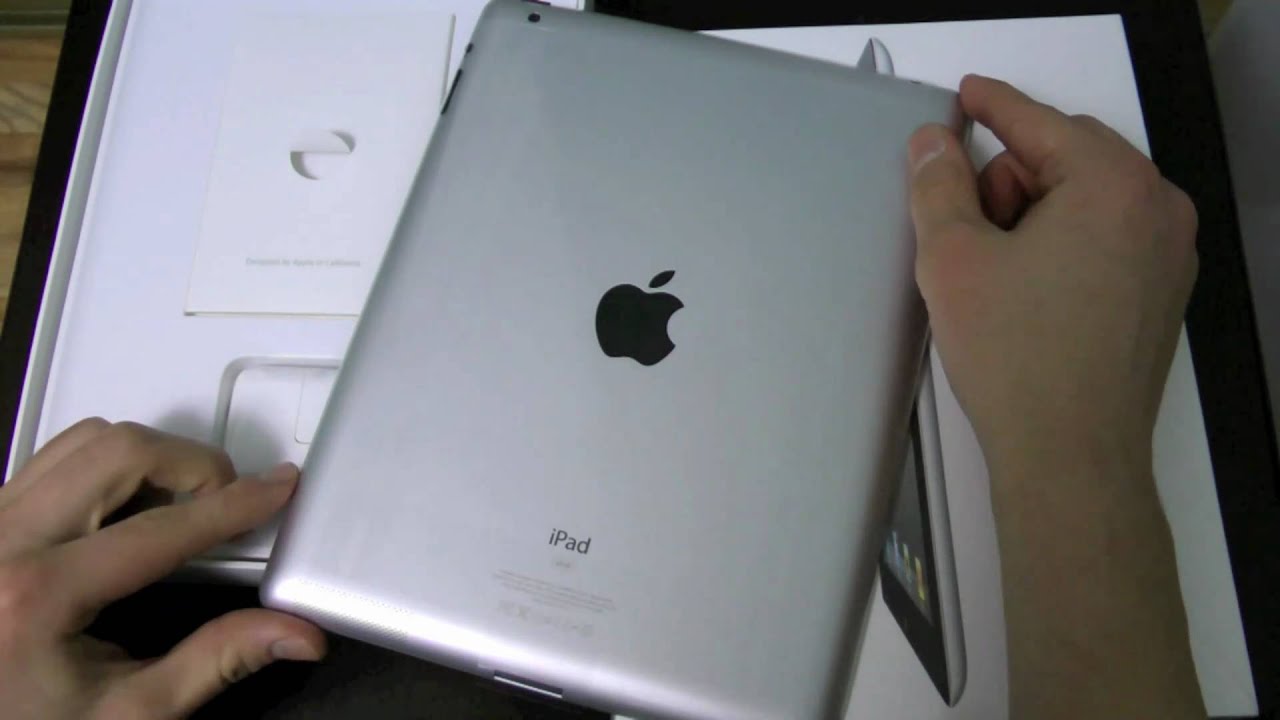 Apple iPad 2 Unboxing & First Impressions!