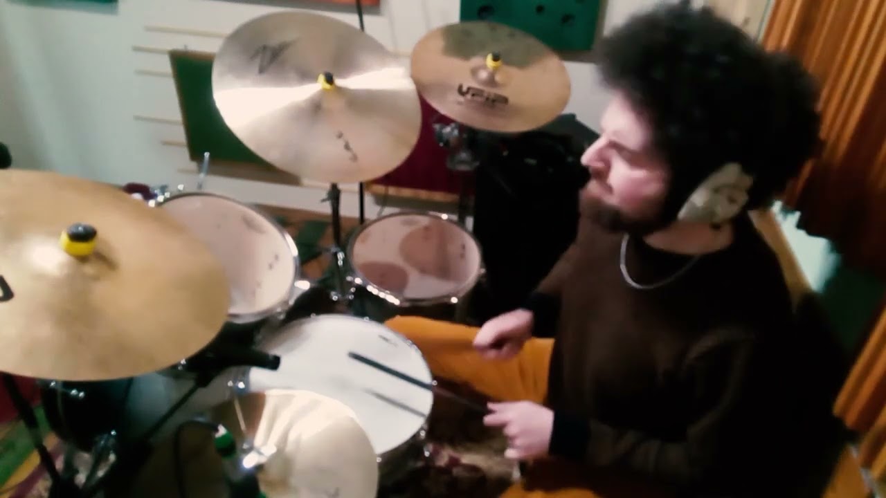 Mauro Mastracci Plays This Train Don't Stop Their Anymore - Elton John