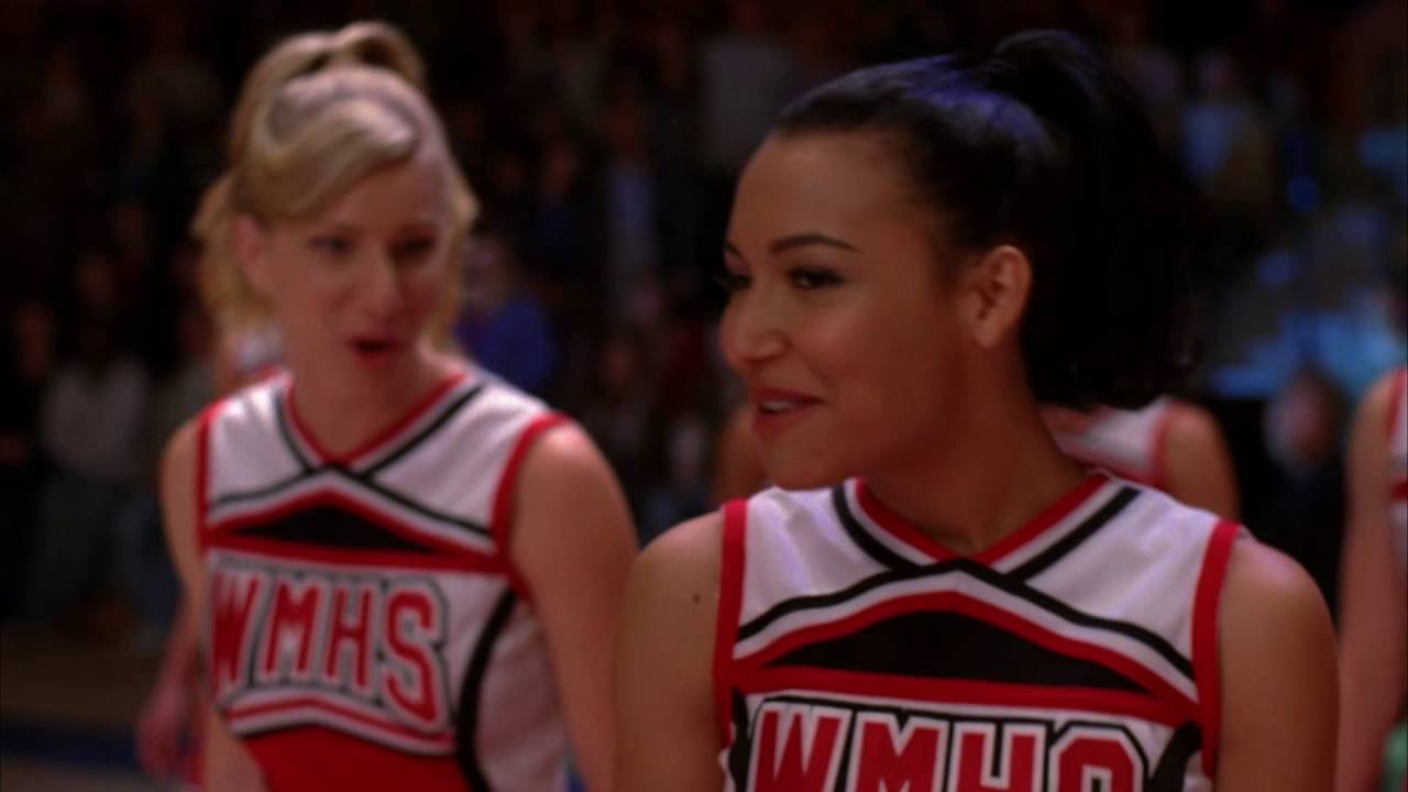 GLEE Full Performance of Beautiful