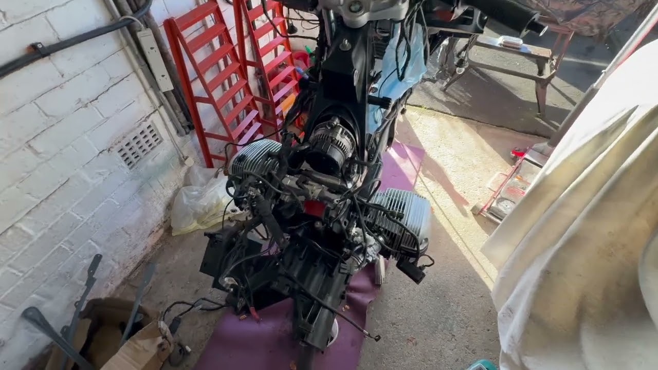 BMW R1150RT Restoration Episode 41