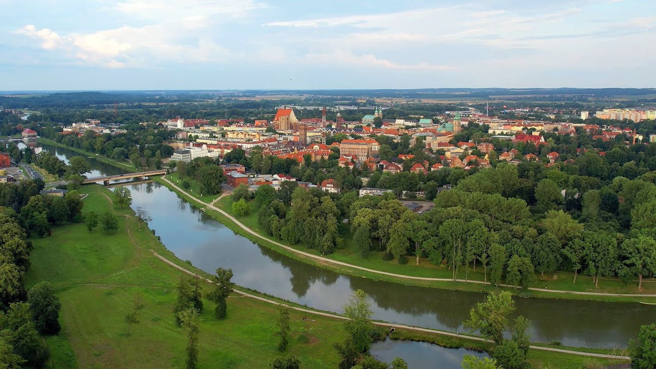 Rzeka - Nysa Kłodzka w Nysie - 4k #axxonpl