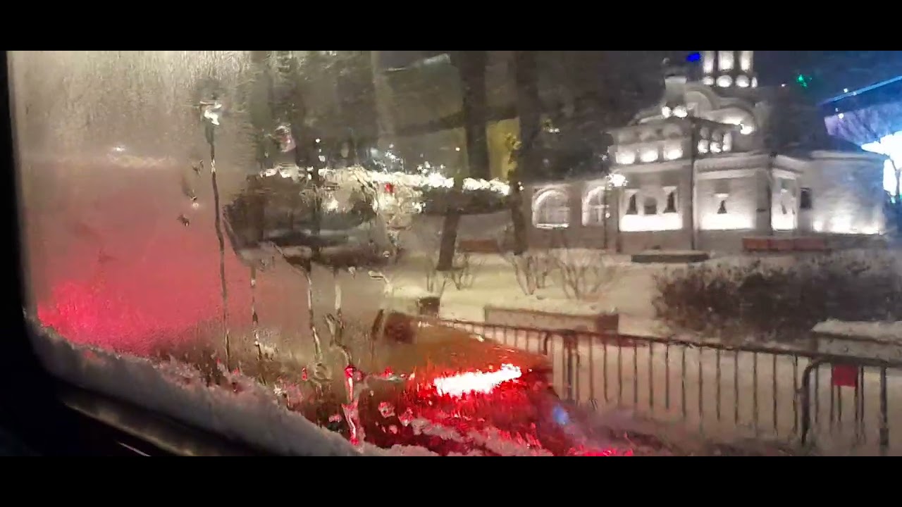 Полуфинал поездки на ретро автобусе вечерний променад по Москве  ретро автобус новогодний икарус 280