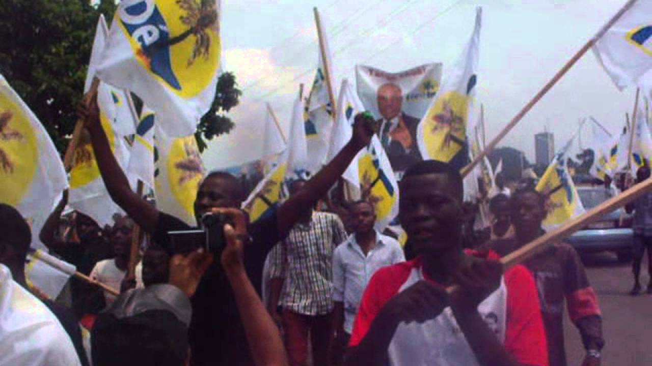 LE TRIOMPHE DE L'ECIDE DE MARTIN FAYULU AU MEETING