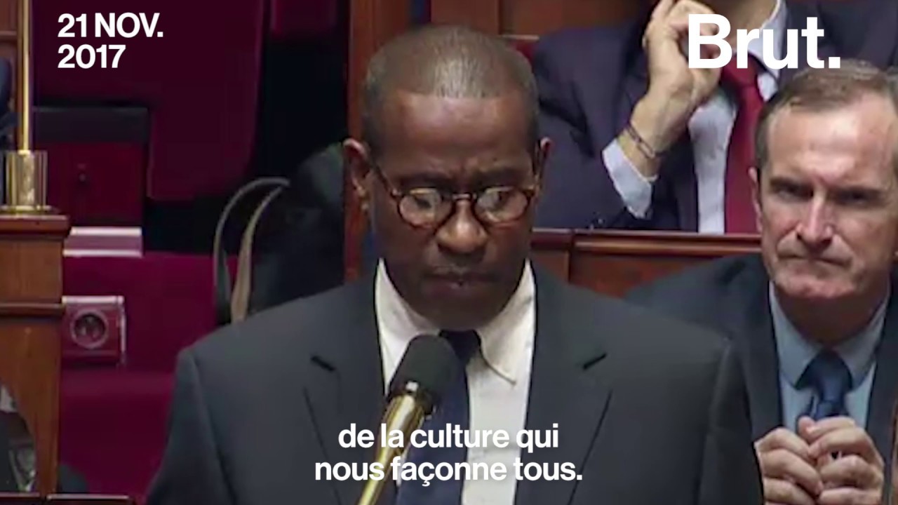 Standing ovation à l'Assemblée après une question sur l'esclavage en Libye :