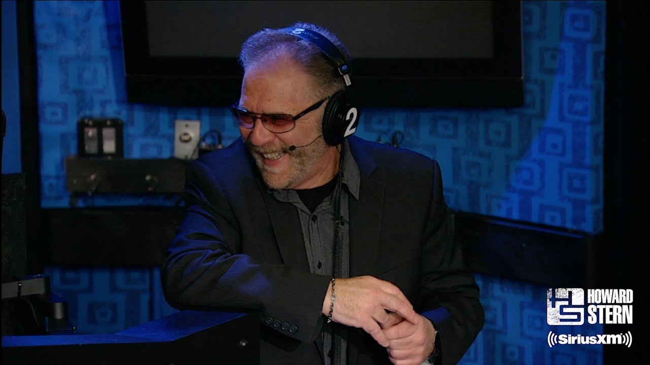Ronnie “the Limo Driver” Mund Proposes Live on the Howard Stern Show