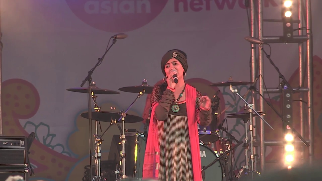 Harshdeep Kaur Sings Madam Noor Jehan's 'Kehnde Ne Naina" (film: JUMA JUNJ NAAL) London Mela 2013