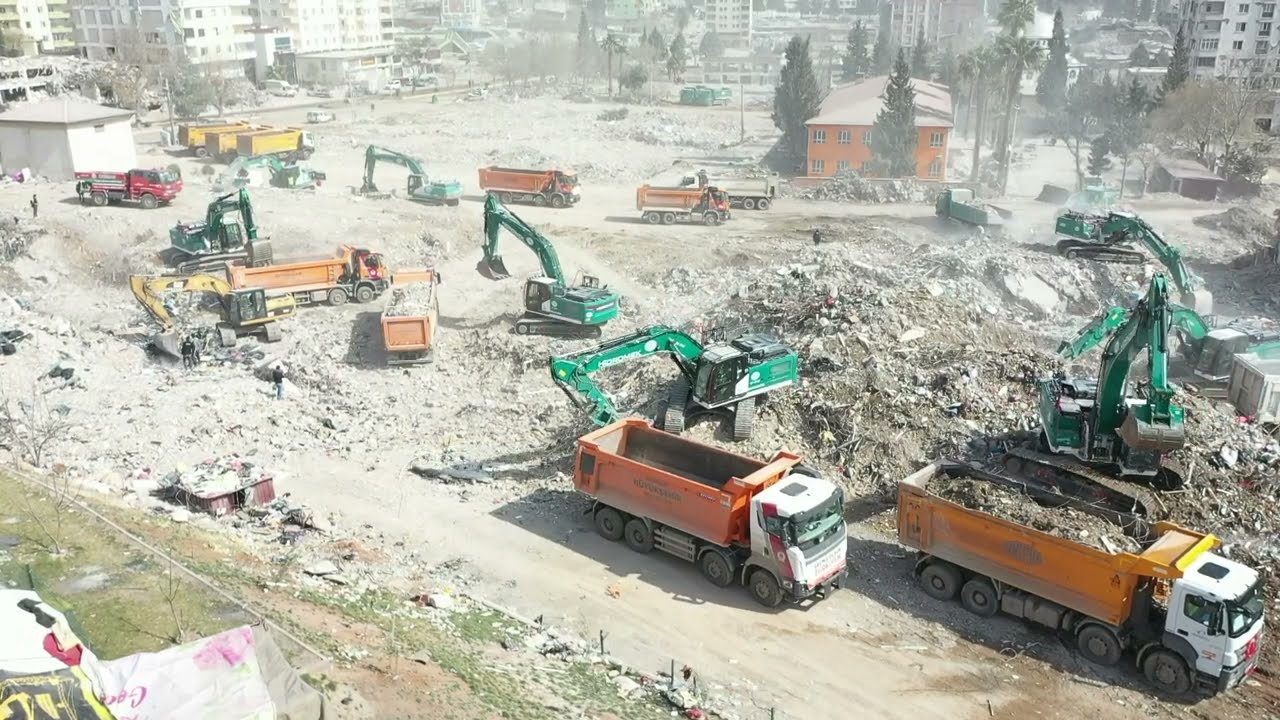DSİ, toprakla suyun buluşması için çalışıyor ! Toprak TV