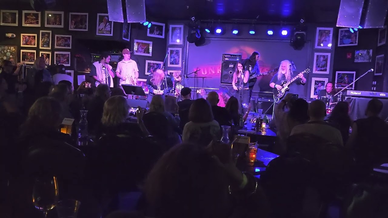 RRFC Counselor Band 