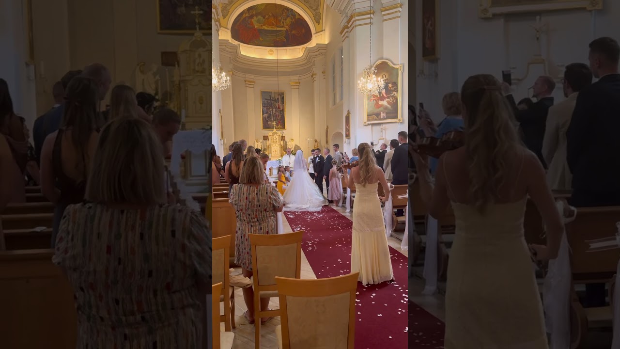 Svadobn&yacute; obrad.. #wedding #hudbanasvadbu #bride #love #violin #lovelyviolin #svadobnyobrad #svadba