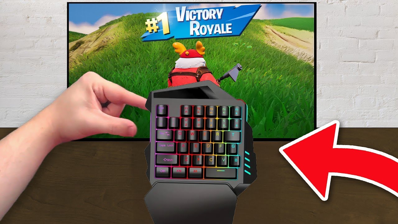 Am Incercat Cea Mai Ciudata TASTATURA Pentru FORTNITE