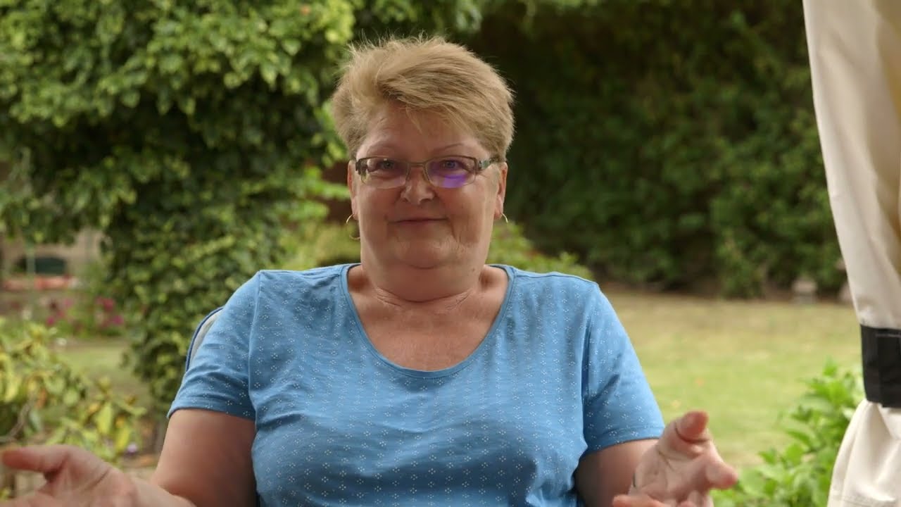 DRK-Suchdienst I Zeitzeugen I Gespräche - Birgit Knittel