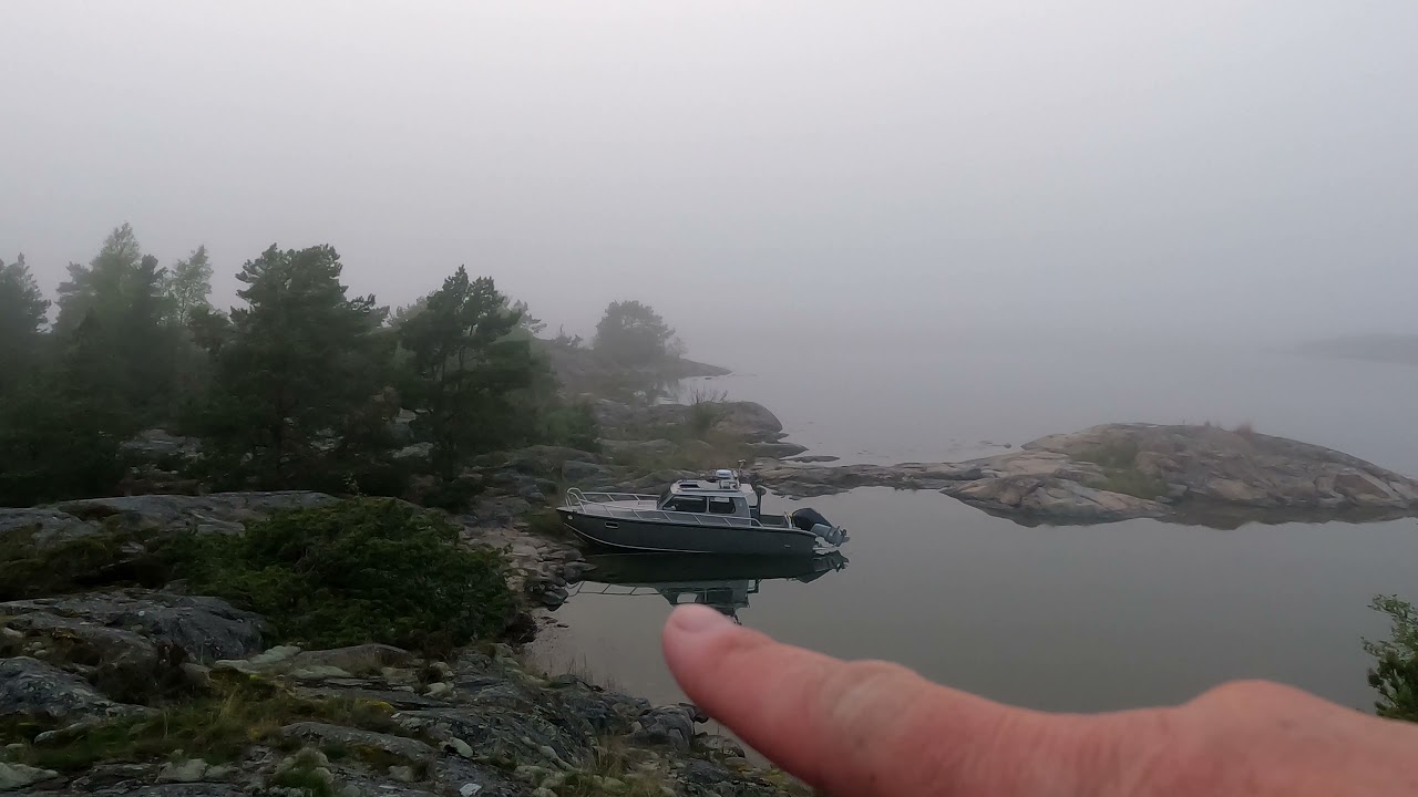 Mooring in haze on an island in my Alukin SCR 850