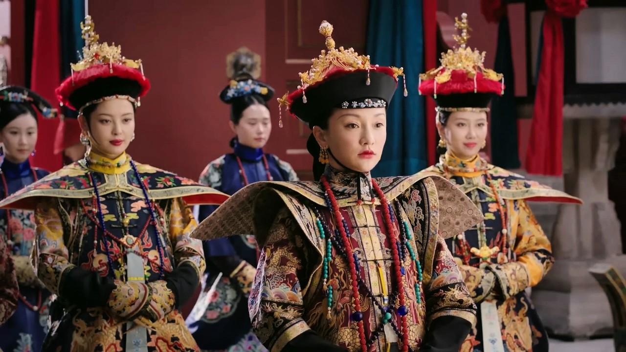 如懿升級皇貴妃，眾人都跑來巴結，嘉貴妃看著可難受了#周迅 #霍建華 #青櫻傳#中國電視劇