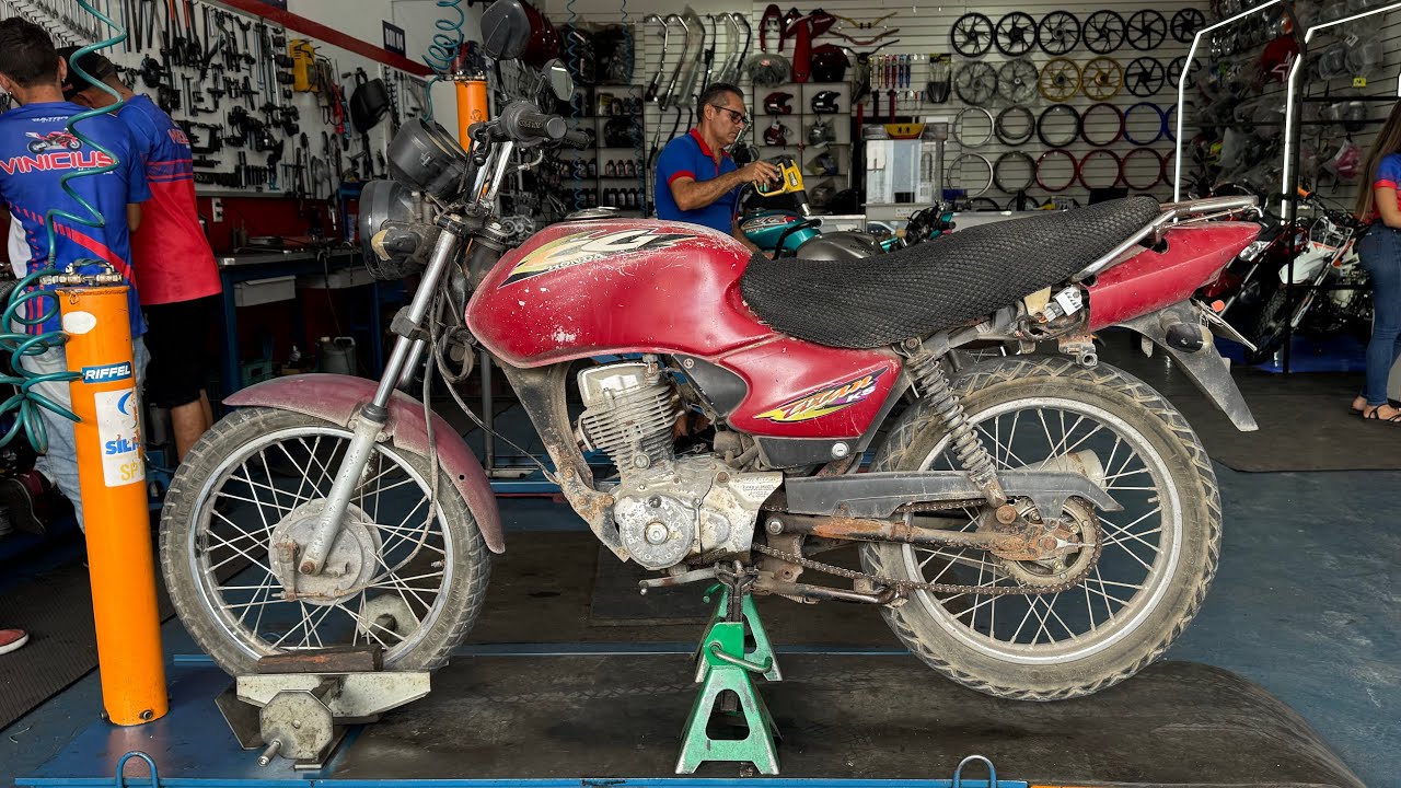 Titan 2001 chegou velha e saiu nova