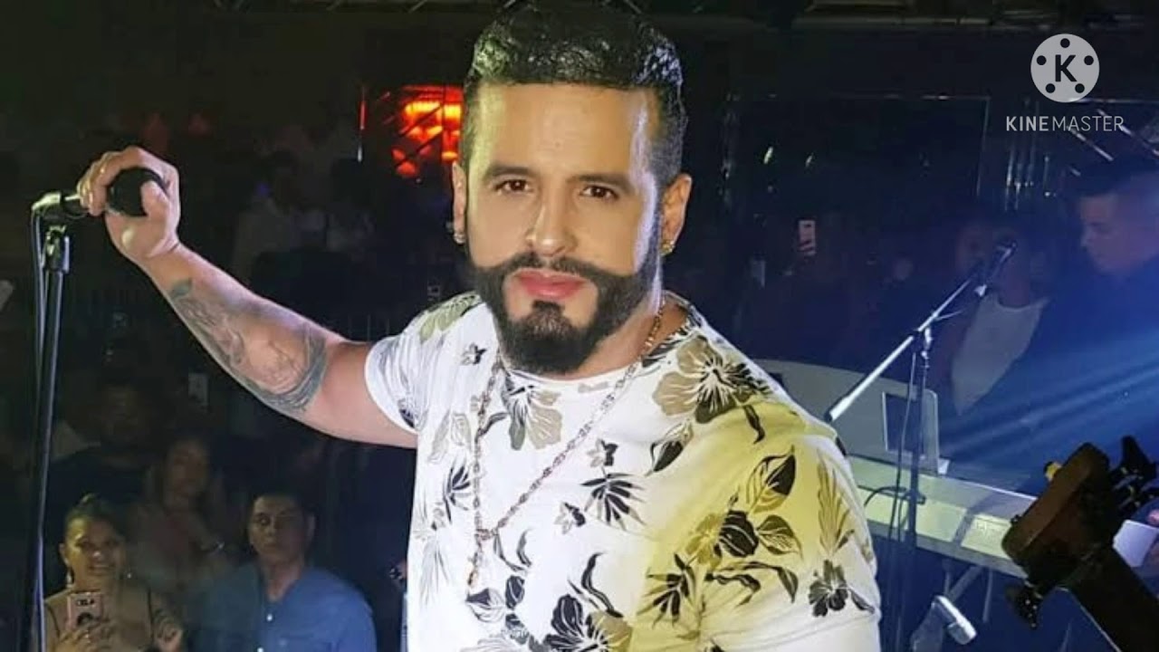 LO MEJOR DE NELSON VELAZQUEZ / LA VOZ DE CRISTAL