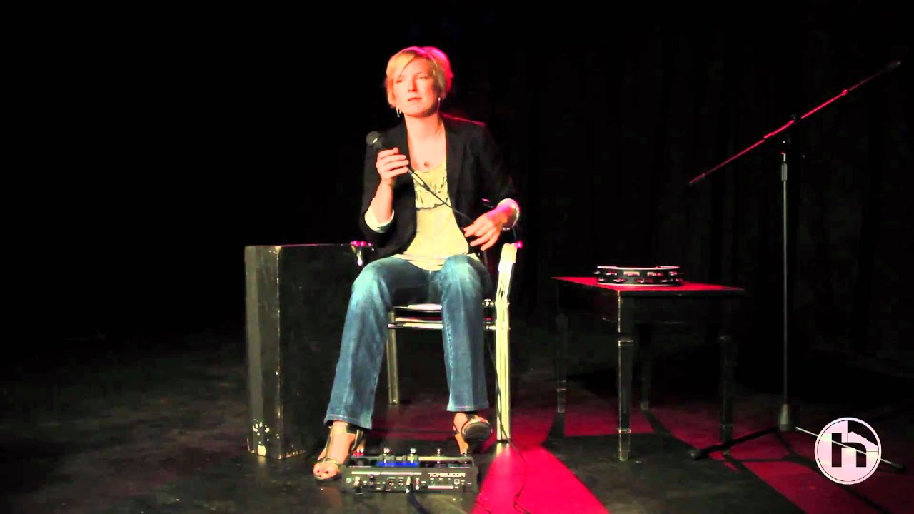 VoiceLive 2 with VLOOP - vocal looping