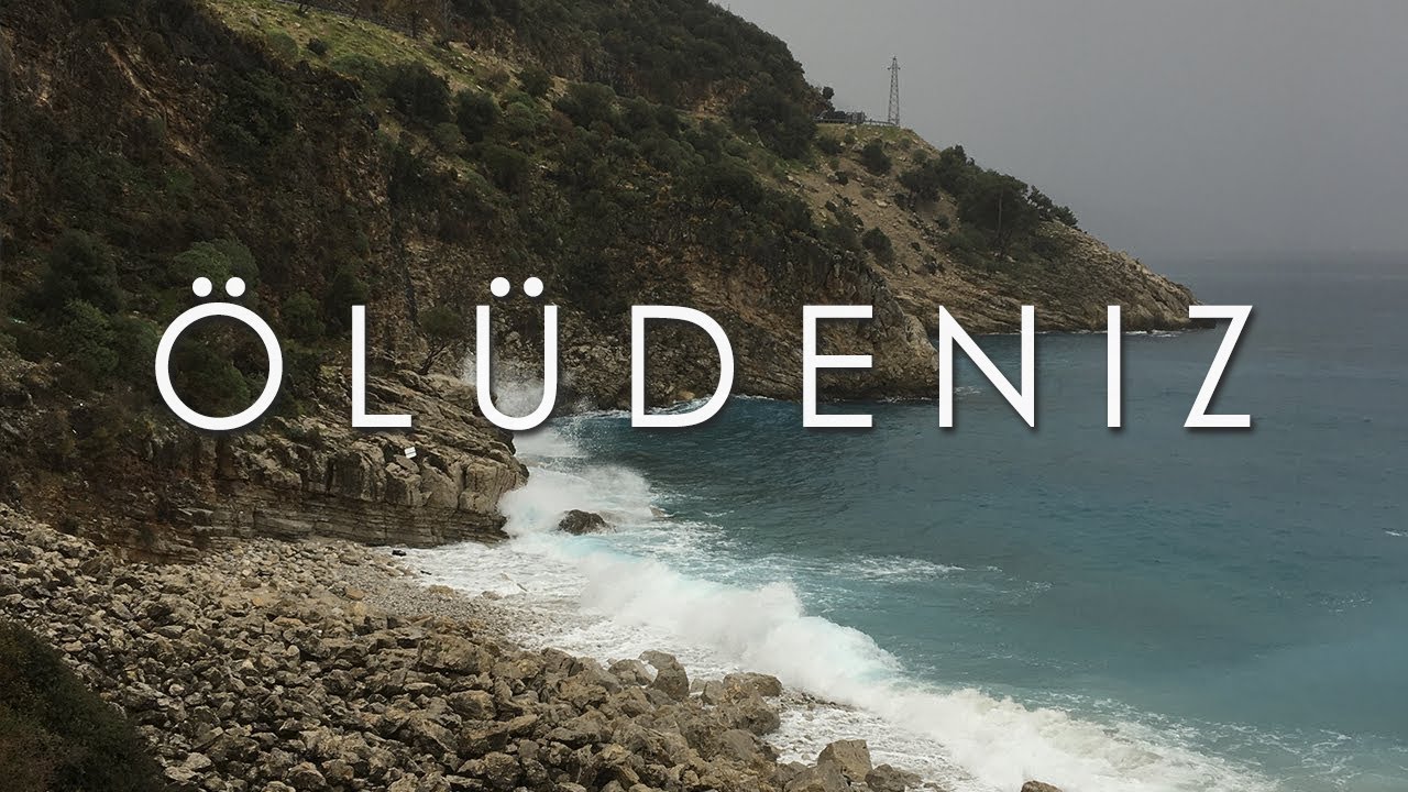 4K Walking along Oludeniz Beach on a rainy winter day | DJI Pocket 2