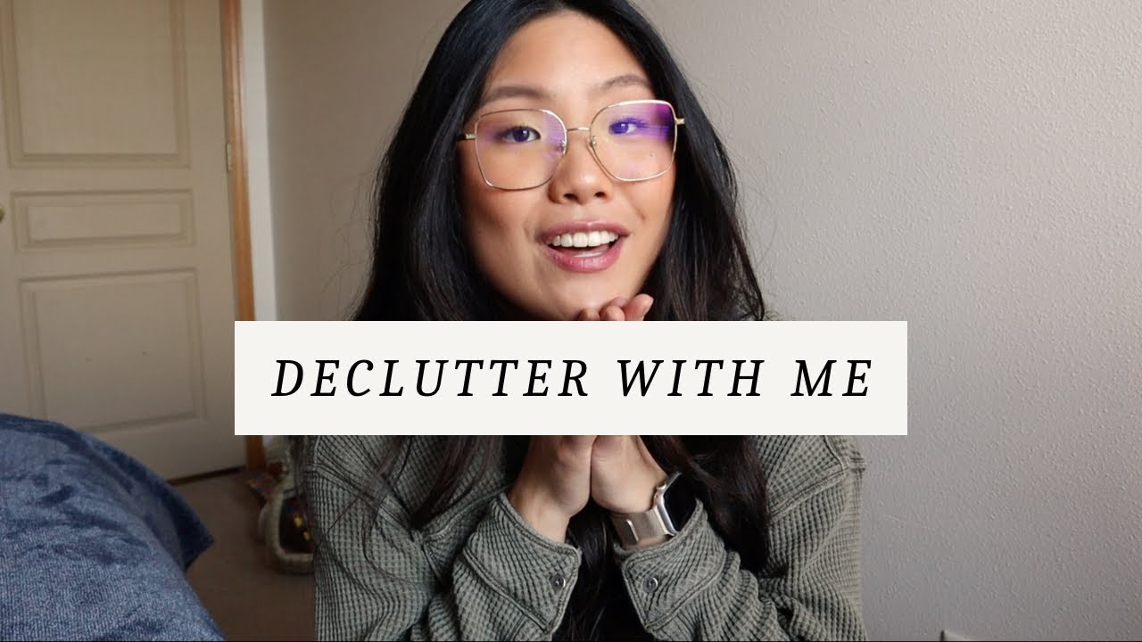 DECLUTTER WITH ME | contentment in Christ and cleaning my closet