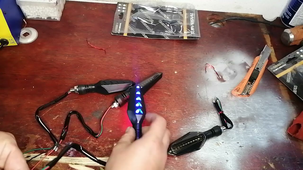 Direccionales Focos Led Motocicleta Secuencial Drl 2 Caras
