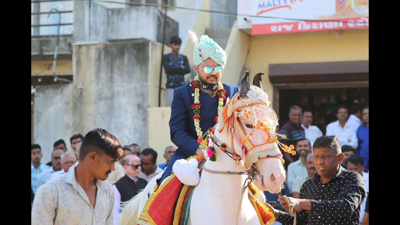 Varghodo and Jan/Agaman { JANVI || ROMIL)