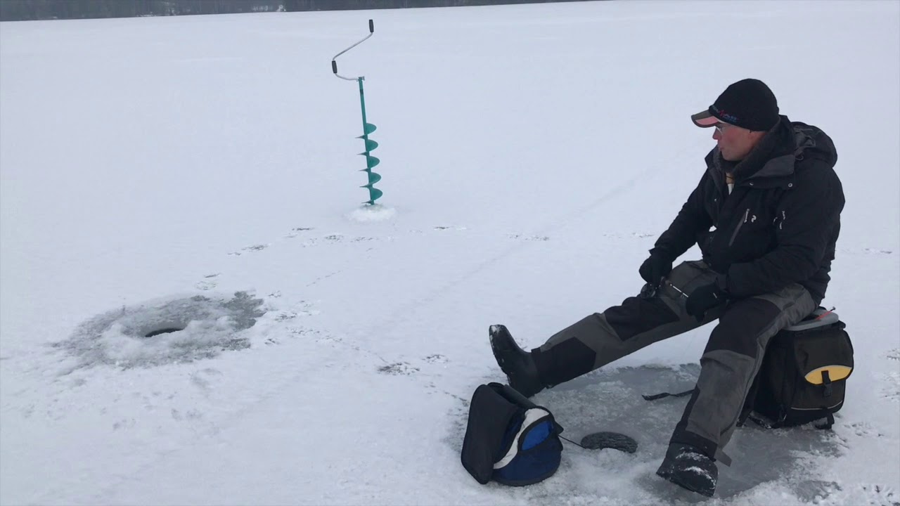 BIG Perch from ice using portable sonar (Swedish) 2018