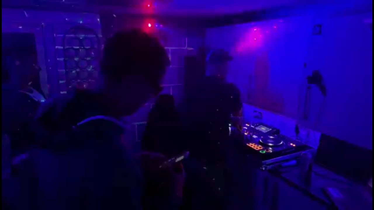 Clubbasse - Faztazja / To juz jest koniec ( 