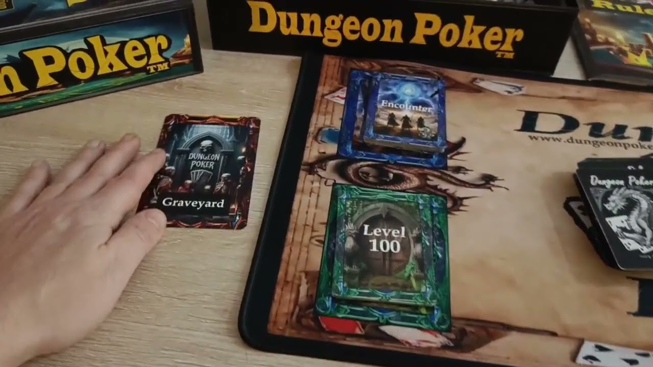 Mikä on Collector's Edition Bonus Deck? @Dungeon_Poker