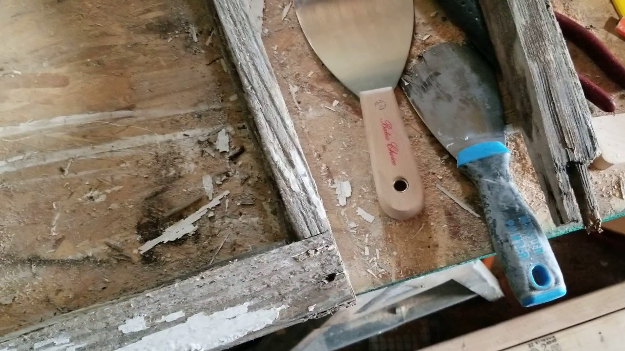 Window sash taken apart, explaining how to do it
