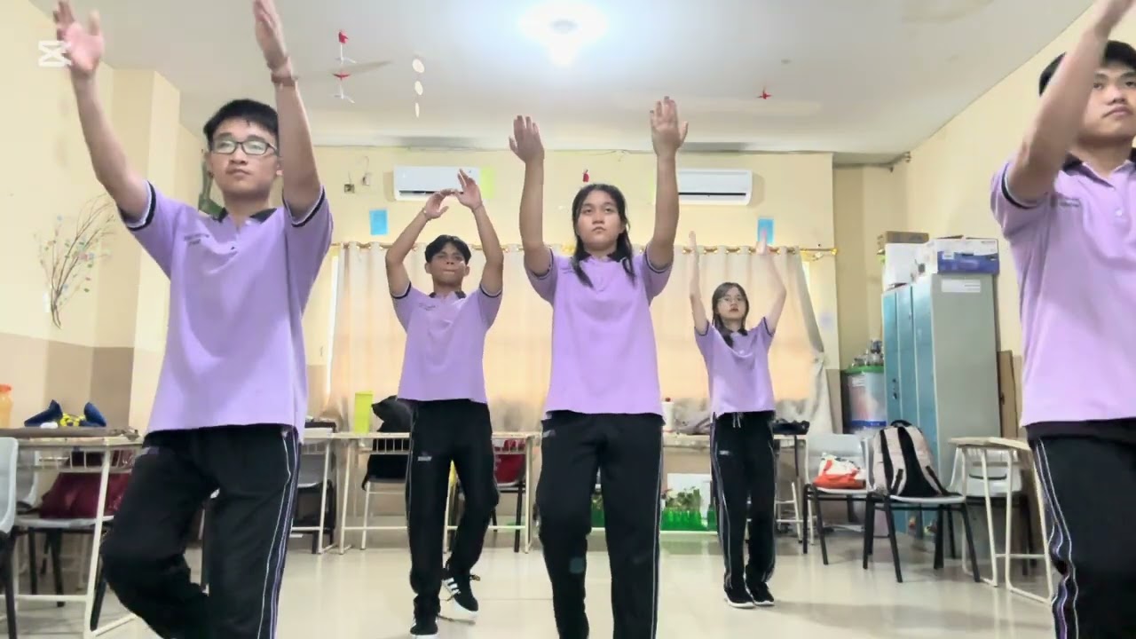 Senam mentari pagi kelas XI-1 (Adiang Chelsea Josselyn Fernando Marvin Handy) 🔥