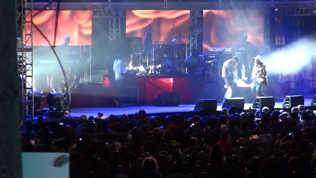 Mavado (1) performing live at Reggae Sumfest 2011