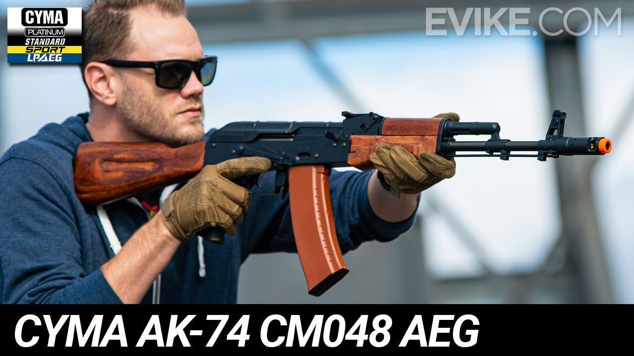 Обзор CYMA AK-74 CM048 AEG с мебелью из натурального дерева