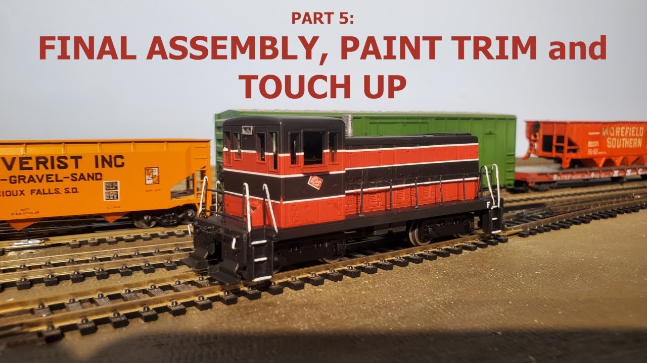Paint handrails, touch-ups with Micro Brush HO Scale GE 70 Tonner Dakota Southern DSRC 76 Pt. 5