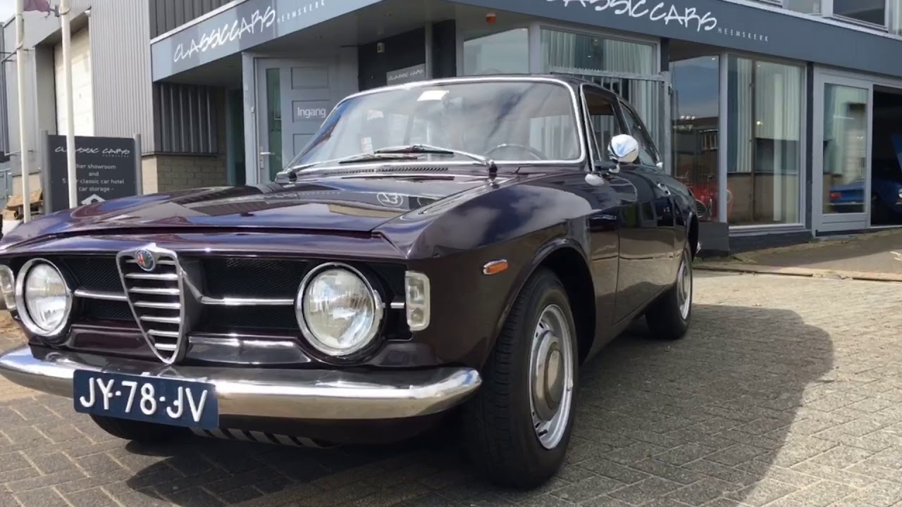Alfa Romeo GT 1300 Junior Bertone Scalino