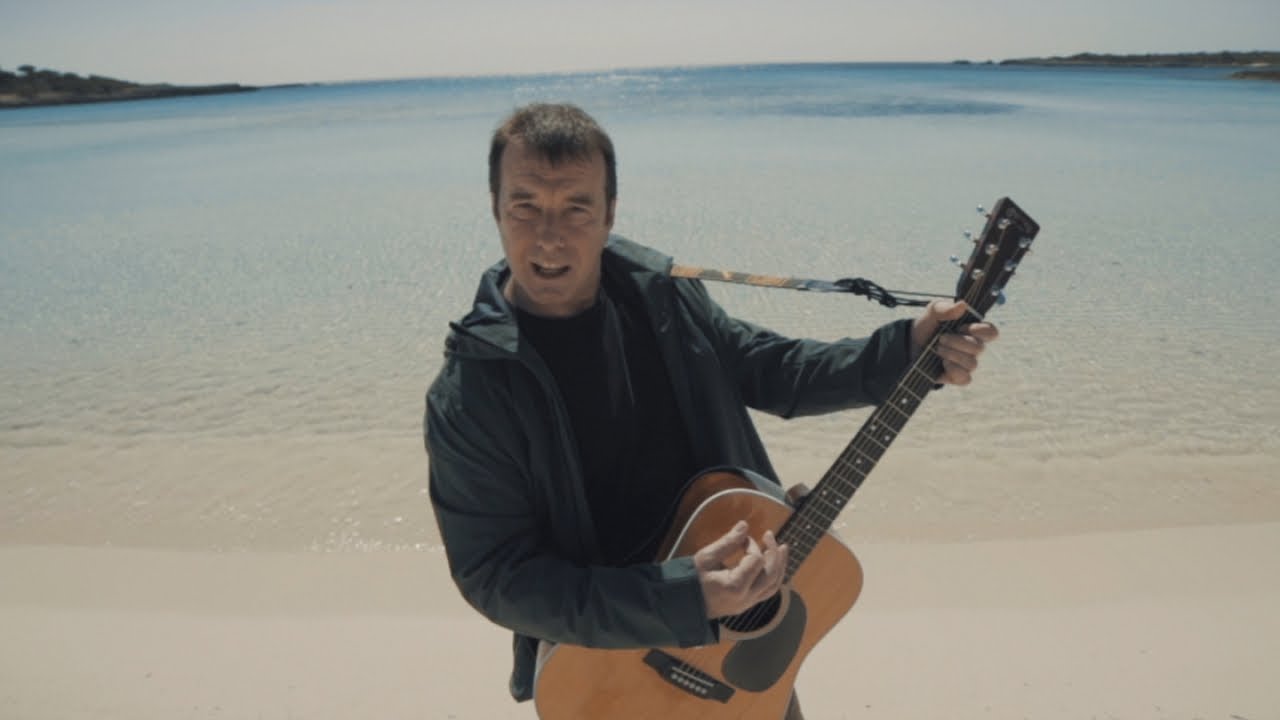 Cris Juanico - M'encanta - Videoclip oficial