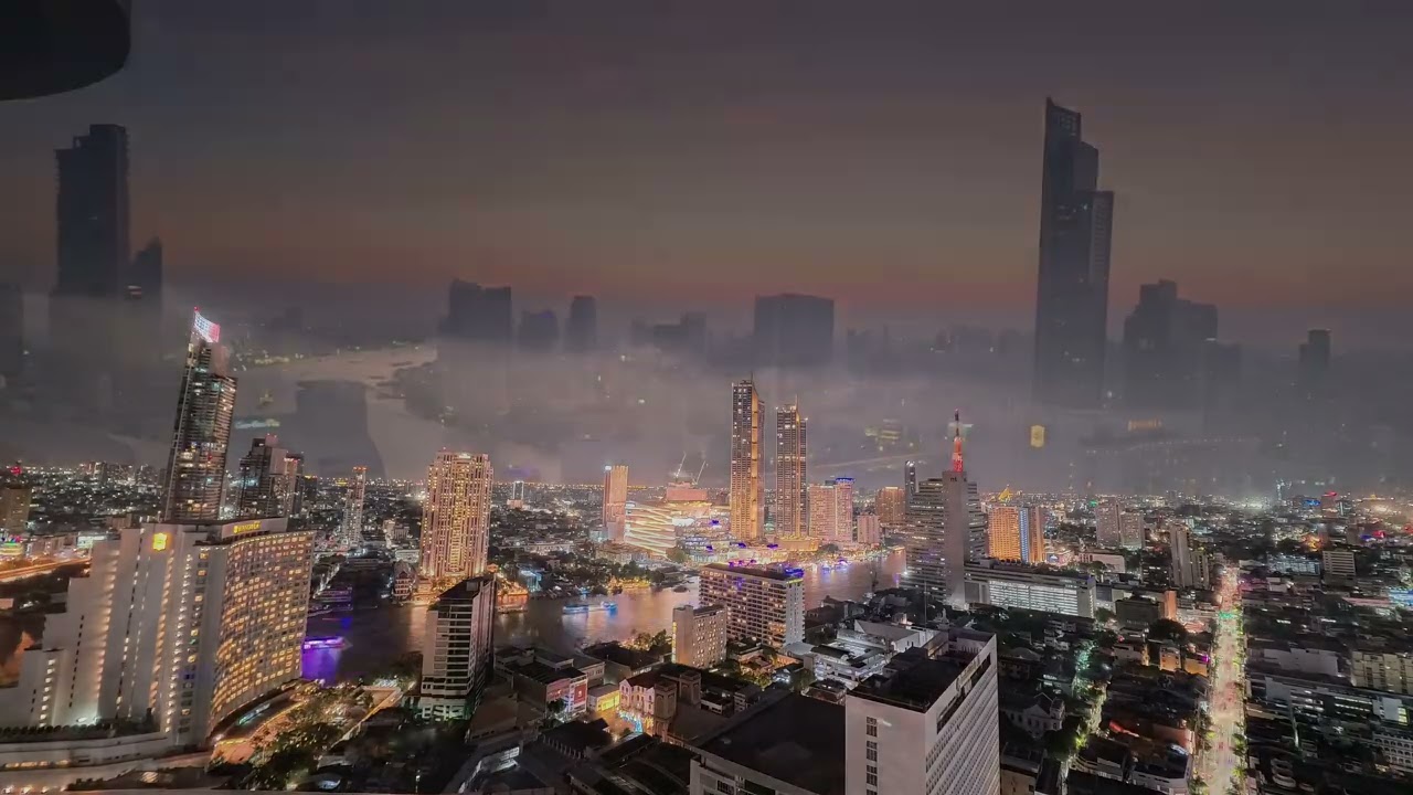 Bangkok’s Sky-High Gem: Stunning 33rd Floor Riverfront Condo with Epic Views