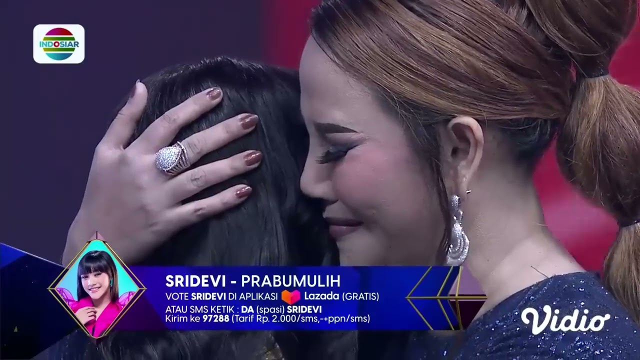 Air Mata Bangga!! Ibunda Sridevi Sampaikan Doa & Harapan... Juara 1!!! | D'Academy 5