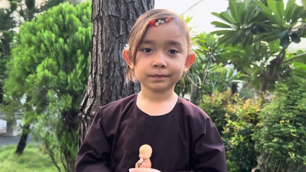 2 chú tiểu